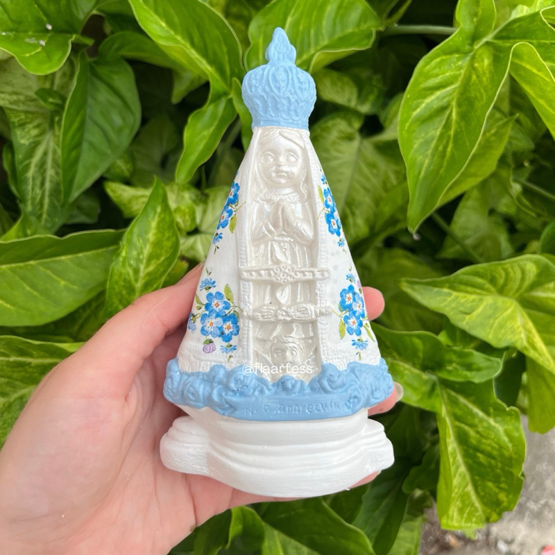 Nossa Senhora Aparecida Com Pedestal 17cm Delicada Azul/ Lembrança batizado/ Casamento/ Decoração