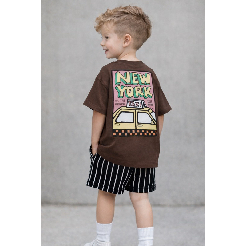 Camiseta Infantil Oversized Premium gramatura 255g – Streetwear| camiseta marrom estampa taxi