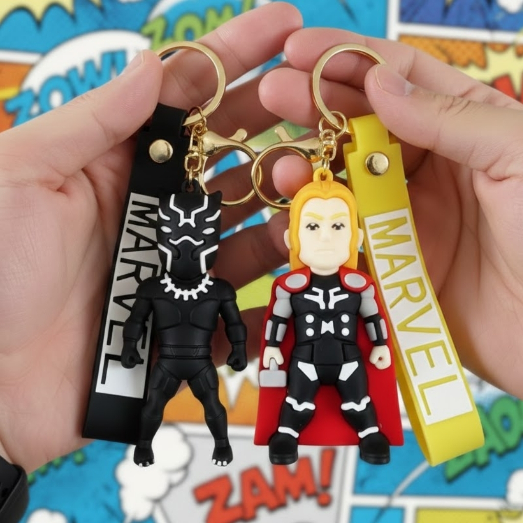 Chaveiro Marvel Vingadores Pantera Negra e Thor Boneco Geek Emborrachado Premium Alça de Luxo