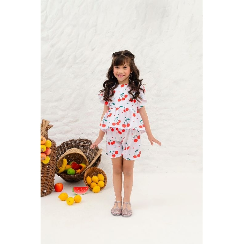 Conjunto Infantil Menina Emilly Vick HUNTRIX guerreiras kpop verão– Short Saia e Blusa, Tamanhos 4 a 10