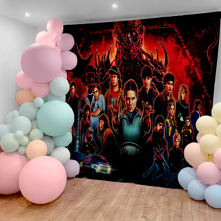 "Fundo Decorativo Stranger Things – Cenário Misterioso e Temático para Fotos Impactantes" em Oferta na Shopee