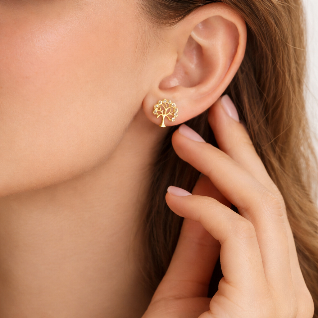 Brinco Pequeno Dourado Design Árvore Cravejada Acabamento Elegante Com Garantia Folheado A Ouro