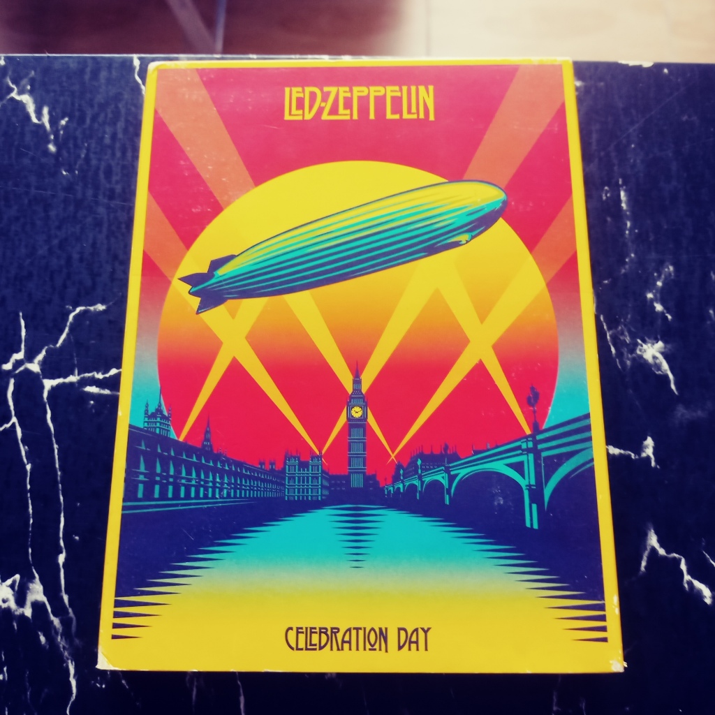 LED ZEPPELIN ( CELEBRATION DAY )  BOX TRIPLO - 2 CD'S + 1 DVD - DELUXE EDITION