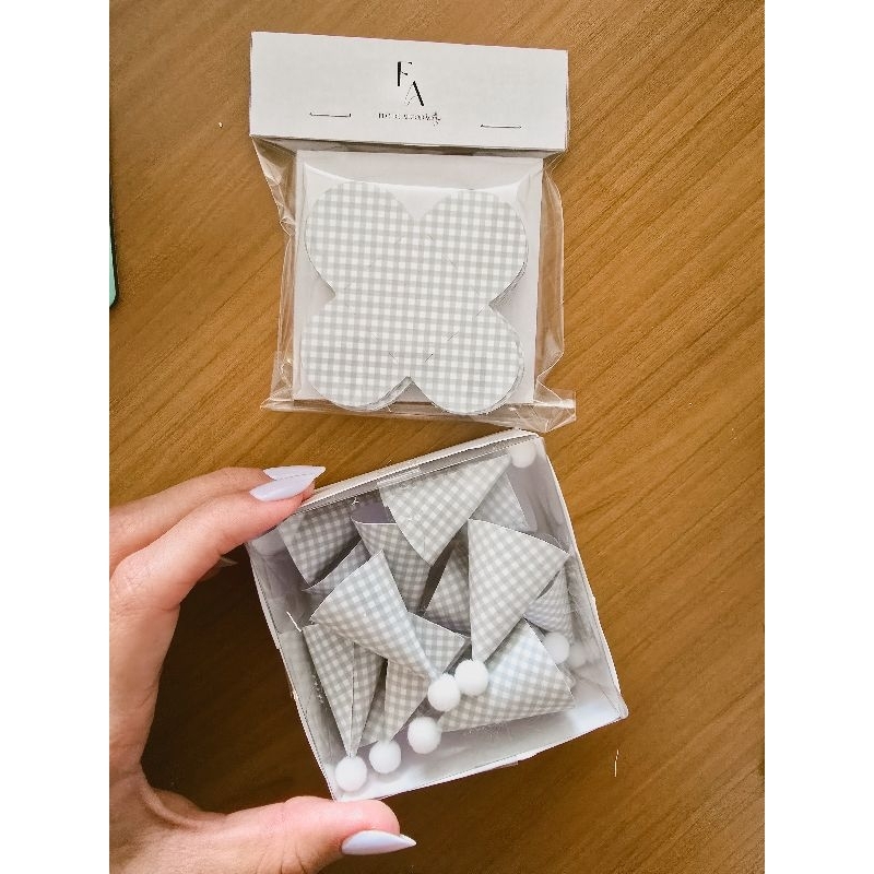 🎉 Kit Festa – Chapéu para Doces + Forminhas Xadrez 🎉