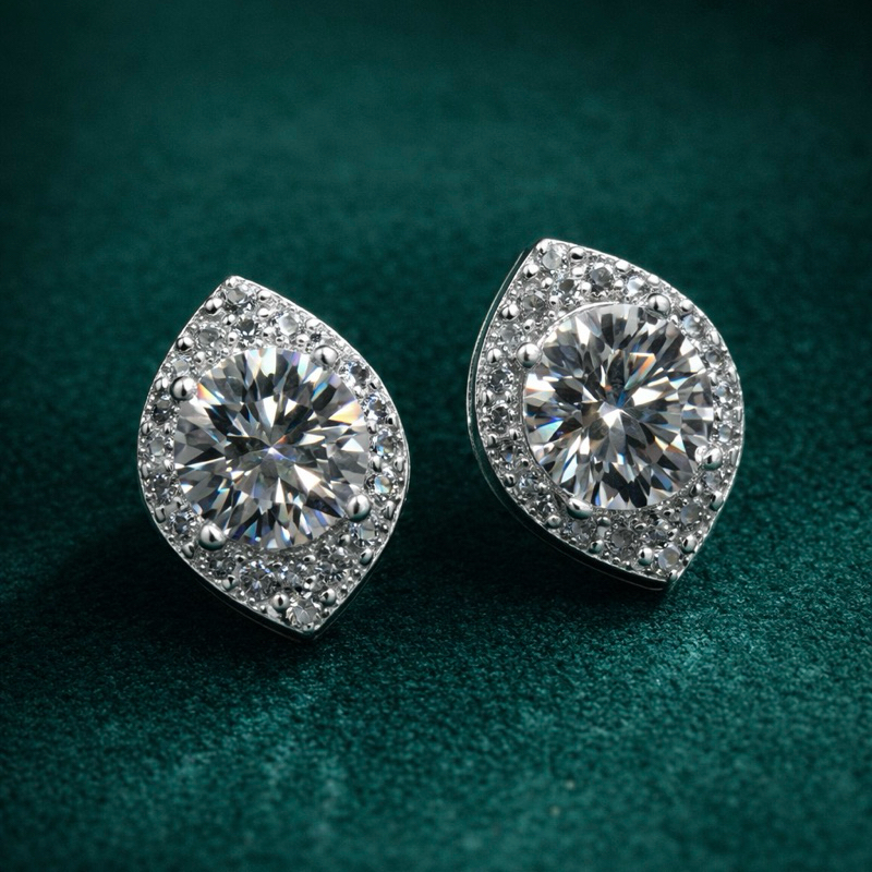 Brinco Gota com Moissanite em Prata 925 Elegante e Sofisticado