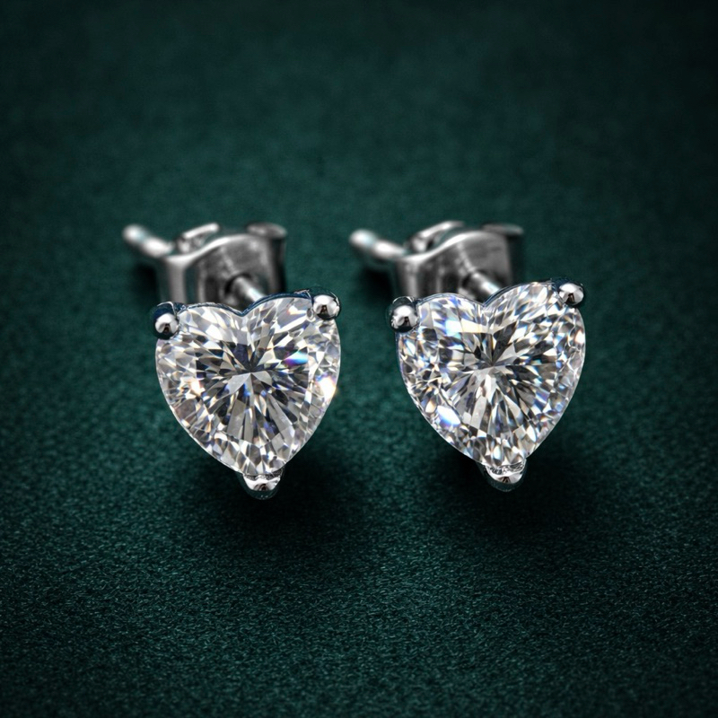 Brinco Coração com Pedra Moissanite em Prata 925 Tam. P Joia Romântica com Brilho Intenso em Oferta na Shopee