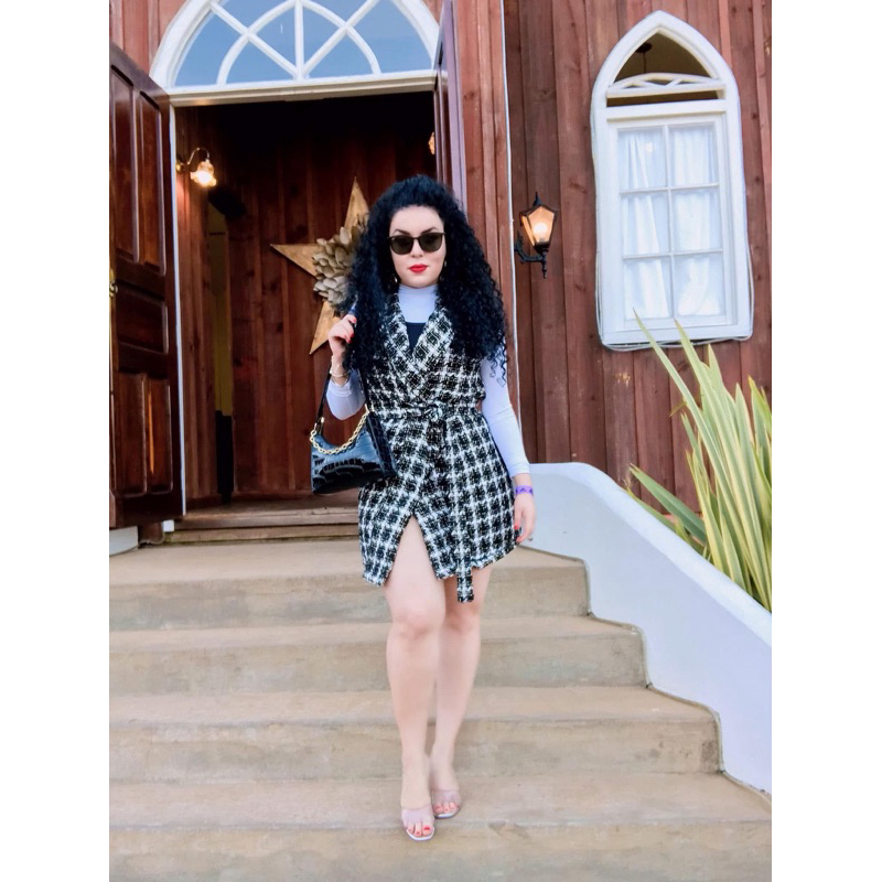 Colete vestido casaco plus size GG vestido cinto acinturado preto branco e dourado