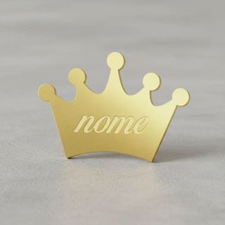 Etiqueta acrílica Com Nome  Desenho Coroa 3cm Acrílico Espelhado em Oferta na Shopee