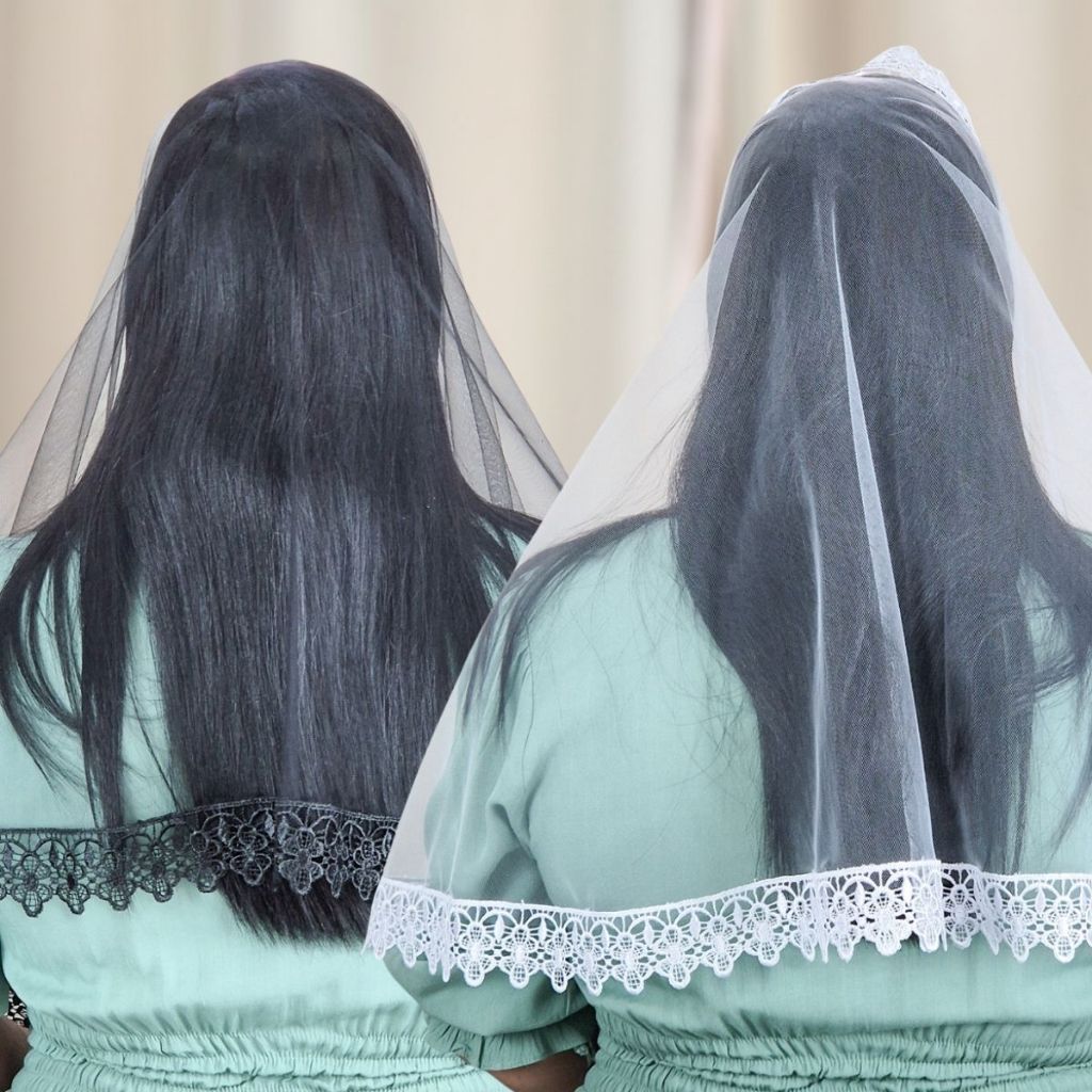 Véu Católico para Missa Tule Francês Transparente Renda Floral Branco e Preto (Telma Fra)