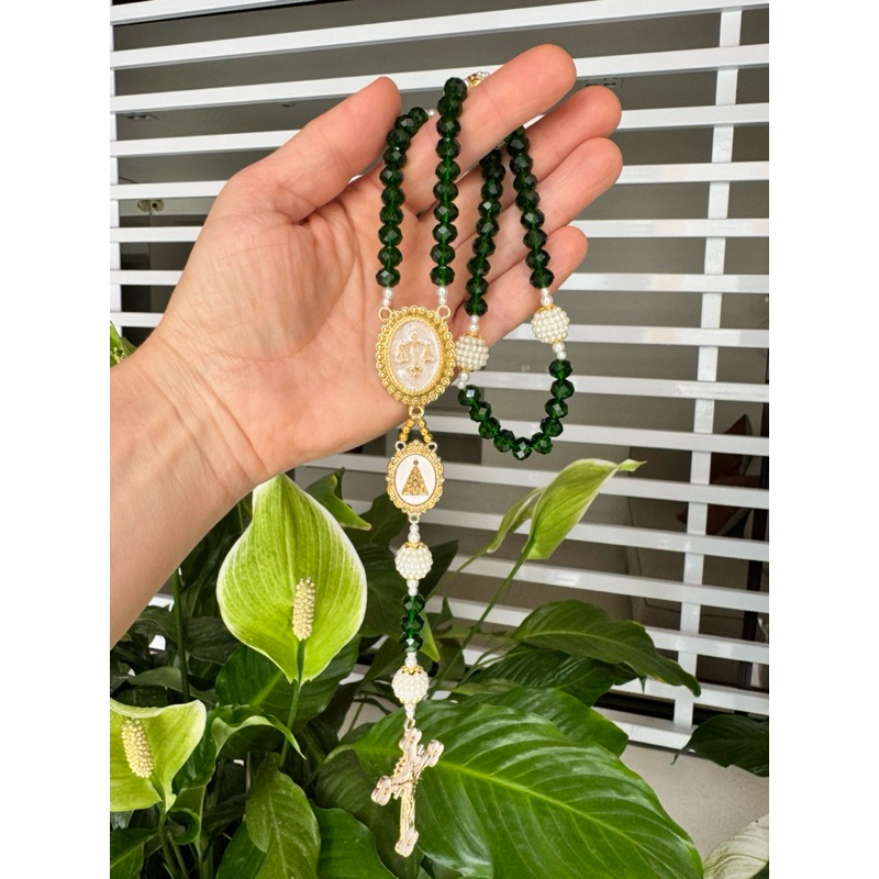 Terço formatura profissão Direito (ou outra profissão) kit com caixa de presente e organza terço personalizado com nome