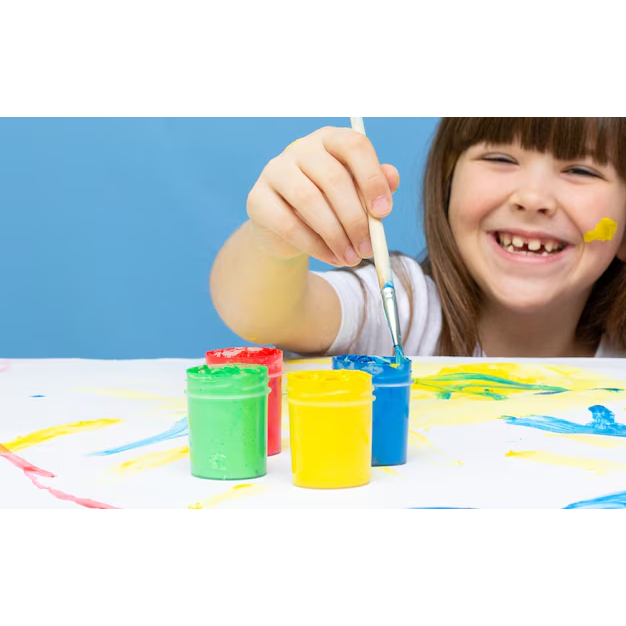 Meu Primeiro Kit de Artes - Avental, Tintas, Massa EVA e Pincel