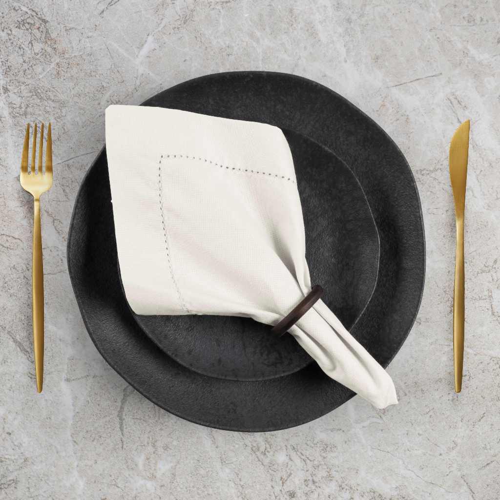 "Kit Guardanapos Ponto Ajour – 100% Algodão | Sofisticação e Elegância Nobre em Cores Elegantes"