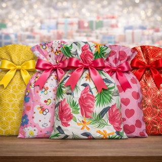 Embalagem Saco de Presente 25x37cm 50 unidades Varias Estampas BOPP Premium em Oferta na Shopee