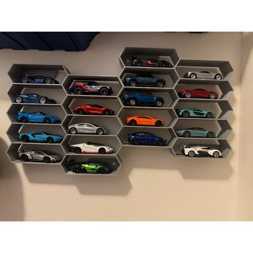Expositor Nicho Colmeia 3D para Hot Wheels e Miniaturas 1:64 – Suporte até 10 Carrinhos
