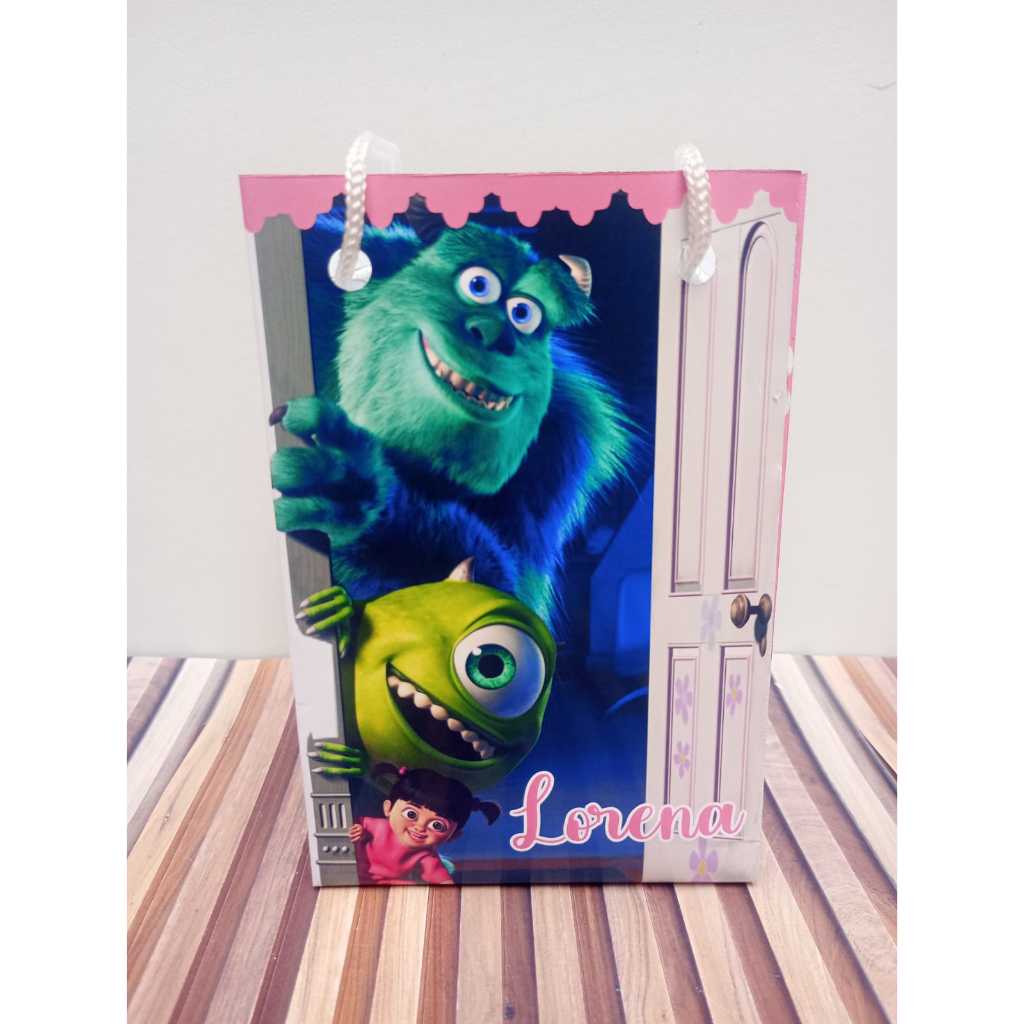 Sacolinhas personalizadas Monstros SA e a Boo PEGUE E MONTE Lembrancinha de aniversário Sacolinha surpresa