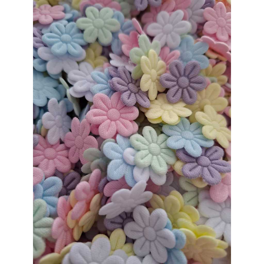 Mix de Mini Flor Prensada 2cm CORES CANDY Poliéster com 100Uni