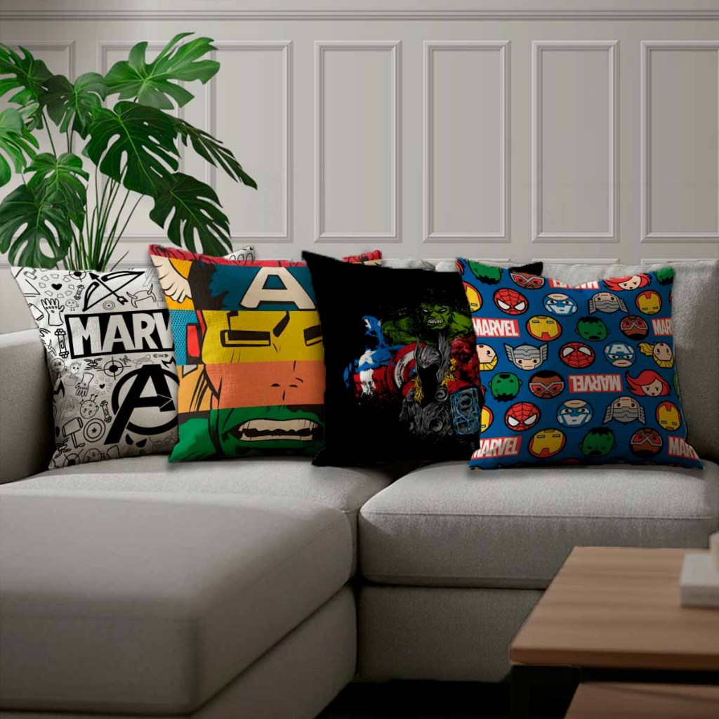 Kit 4 Capas Almofada Ideal para Sala Quarto Meninos Decoração Casa Sublimado 45x45 Personagens Bibi