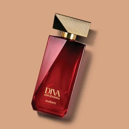 PERFUME DIVA ESPLÊNDIDA: Deixe seu rastro de sofisticação por onde passar.