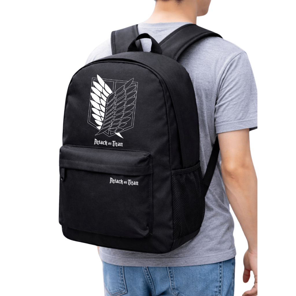 Mochila Escolar Esportiva Com Bolso Externo Notebook Attack On Titan Role Escola em Oferta na Shopee