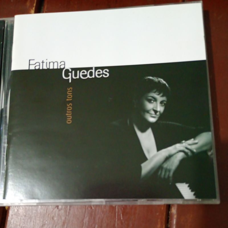 Cd Fátima Guedes - Outros Tons