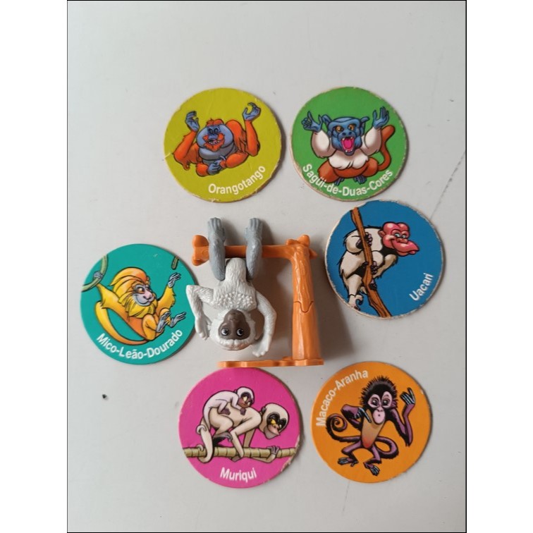 Colecionável Macaco Kinder Ovo + 6 Tazos Zaps Ping Pong: Animais em Extinção - Primatas
