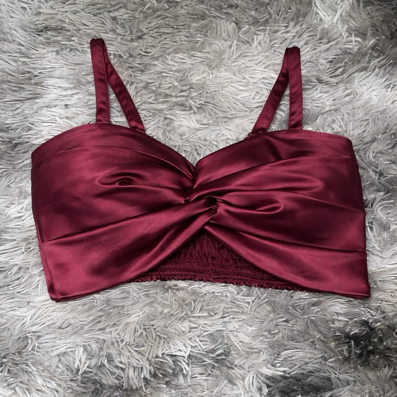 Cropped Metalizado Top Com Alça Elástico Cropped Torcido