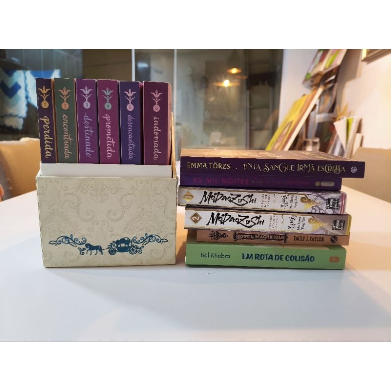12 livros Box 6 livros a Perdida livro Mo Dao Zu Shi Em rota de colisão e outros
