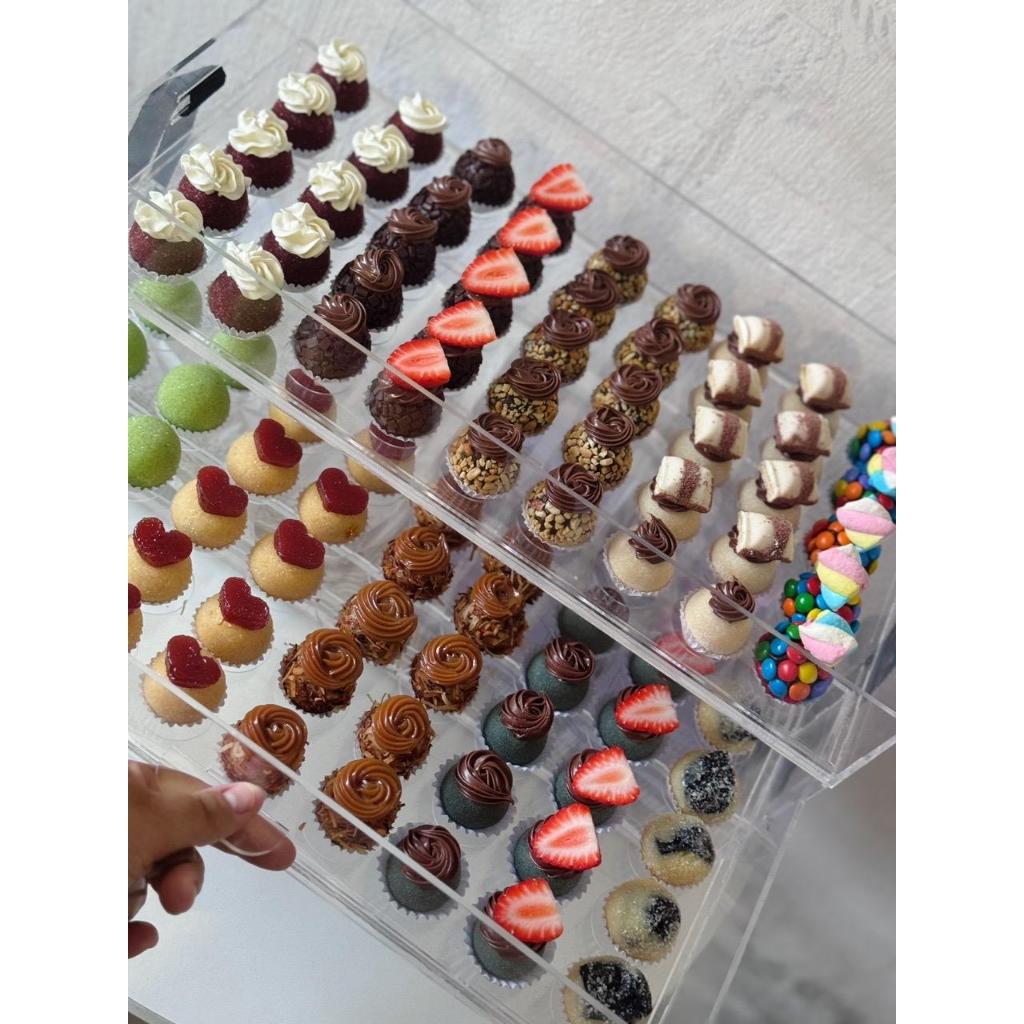 Expositor Personalizável para Brigadeiros e Doces até 120 brigadeiros em Oferta na Shopee