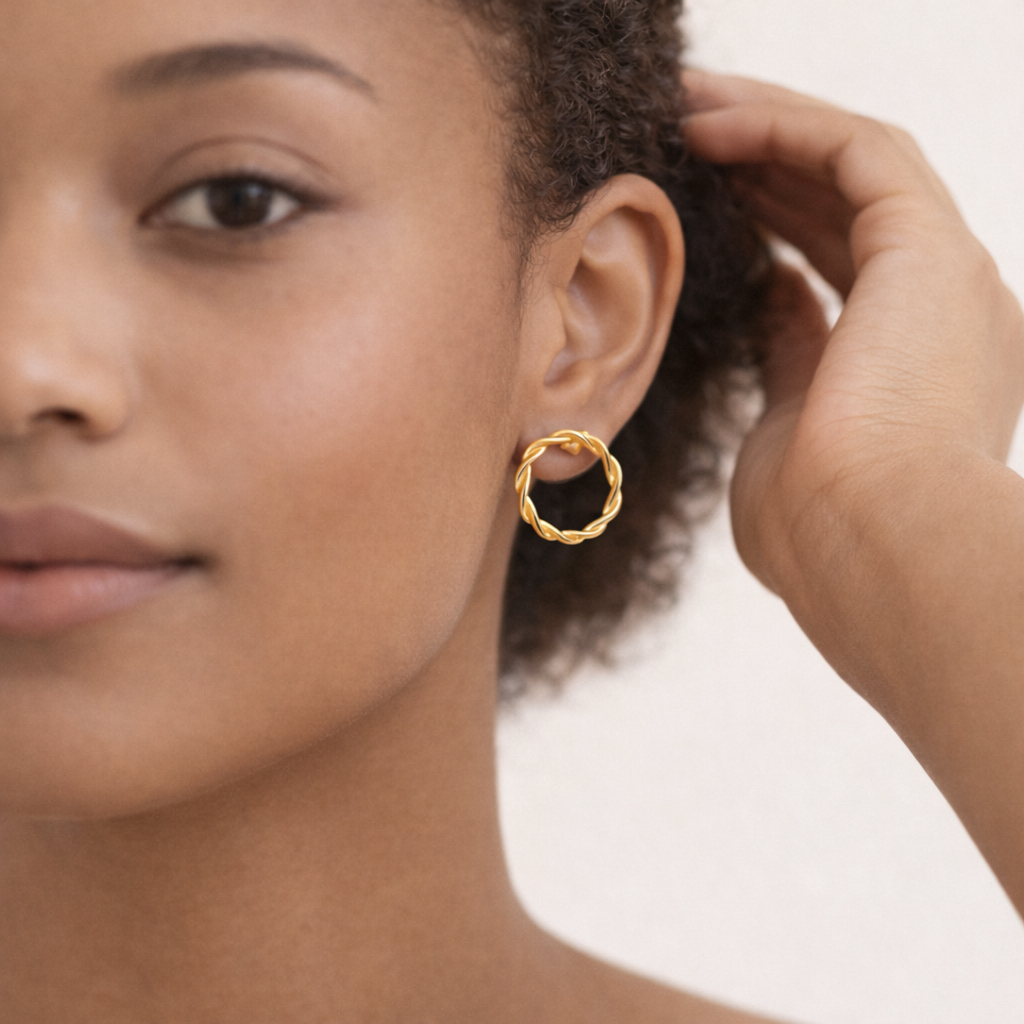 Brinco Feminino Minimalista Chic Formato Anel Brilho Suave Tendência Folheado A Ouro 18K