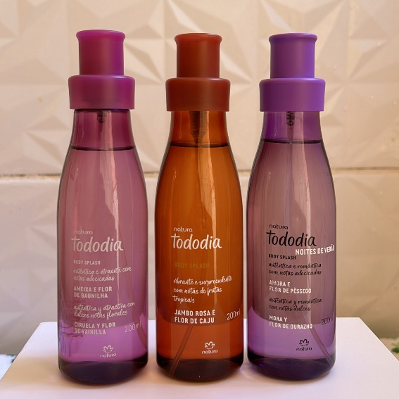Body Splash Natura 200ml Ameixa e Flor de Baunilha, Amora  e Flor de Pêssego, Jambo Rosa e Flor de Caju