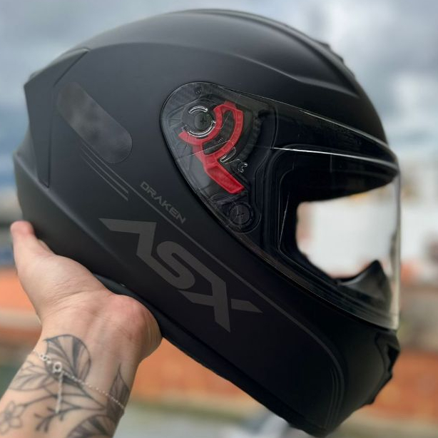 CAPACETE ASX DRAKEN MONOCOLOR PRETO FOSCO BASICO ACOMPANHA VISEIRA CRISTAL / NERIGUEIRA E BAVETE ORIGINAIS TOP