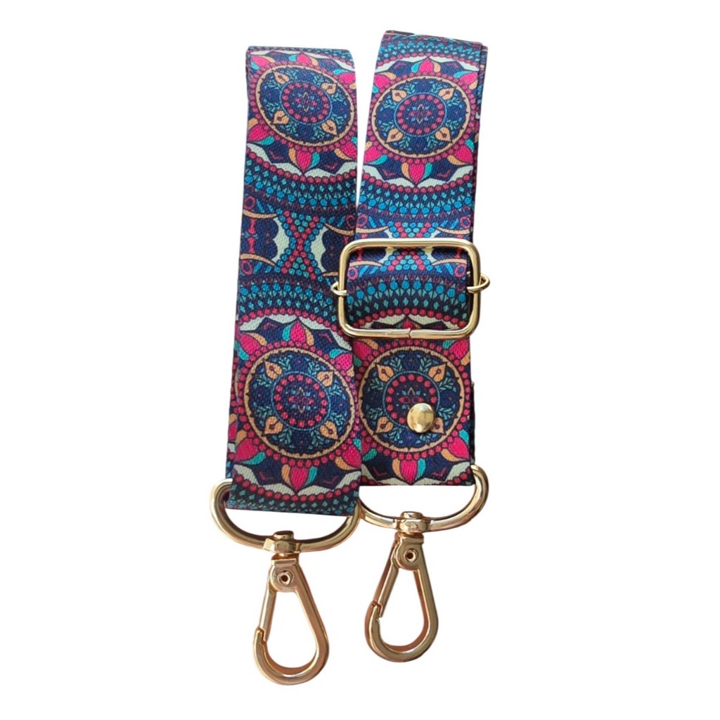Alça 3cm para bolsa transversal poliéster estampa Digital regulável e com mosquetões Alumínio nas pontas em Oferta na Shopee