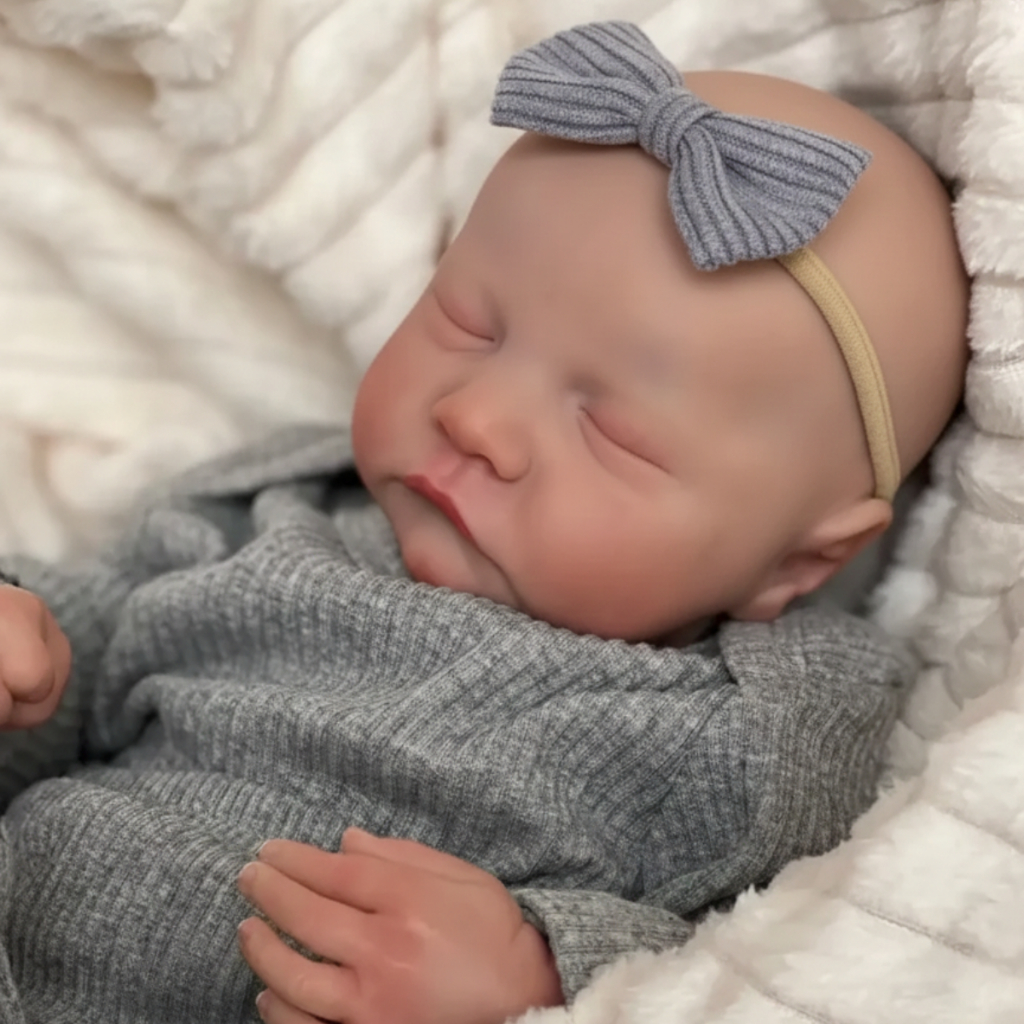 Bebê Boneca Reborn Livia Siliconada Realista Pode dar Banho Em Promoção