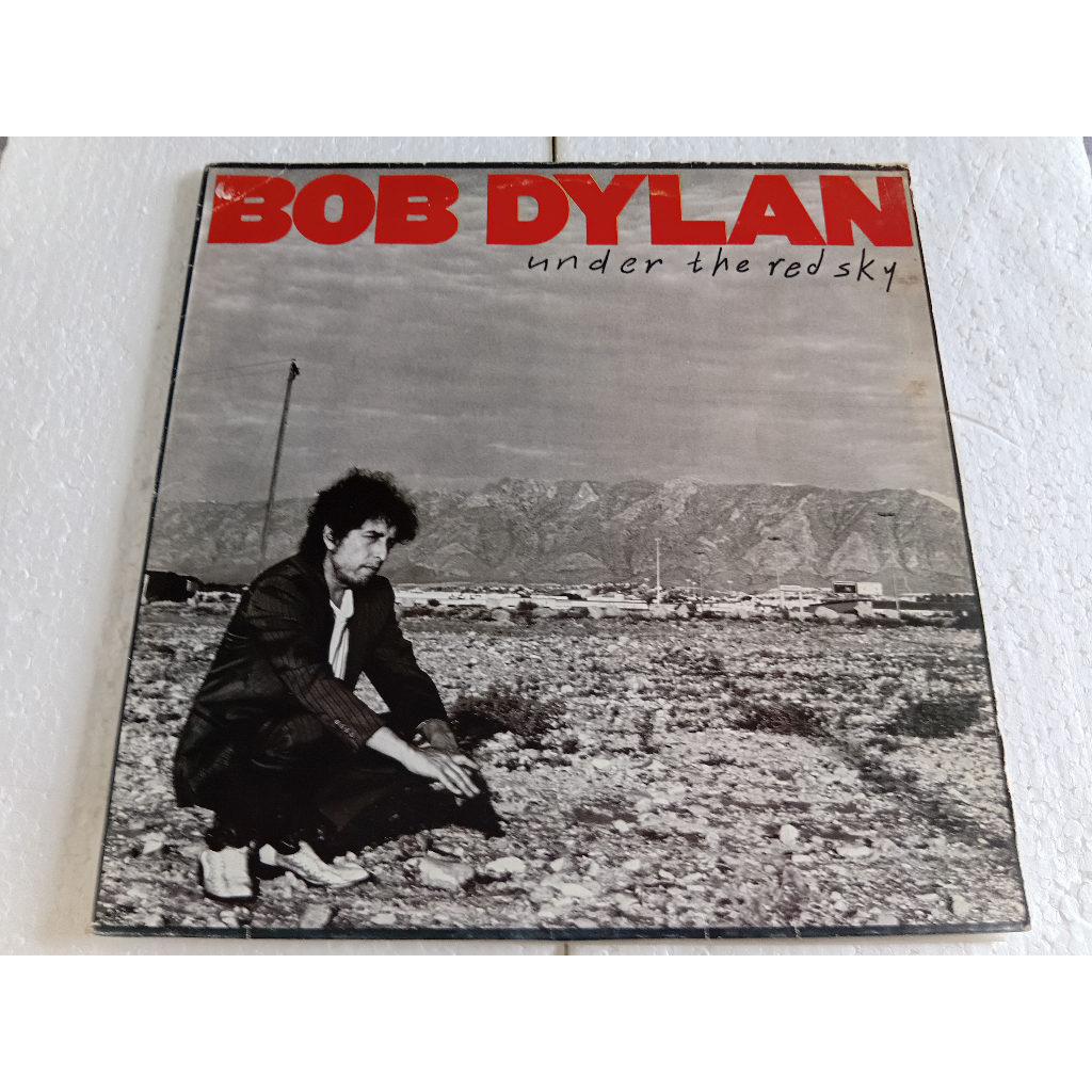 LP bob dylan under a red sky com encarte otimo estado vinil e capa