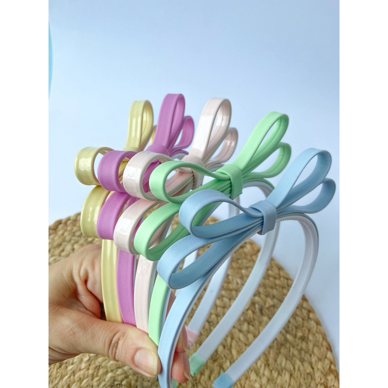 Tiara Infantil Laço Courino - Verniz - Brilho - Cores Variadas | Acessório de Cabelo Menina em Oferta na Shopee