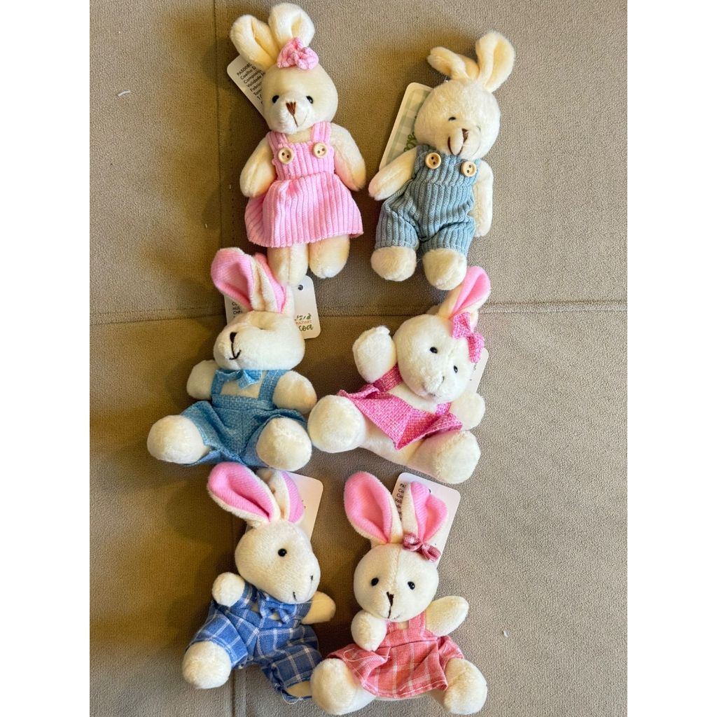 Kit 2/4/6 enfeites coelhinhos da Páscoa em Pelúcia para decorar ursinho decoração em Oferta na Shopee