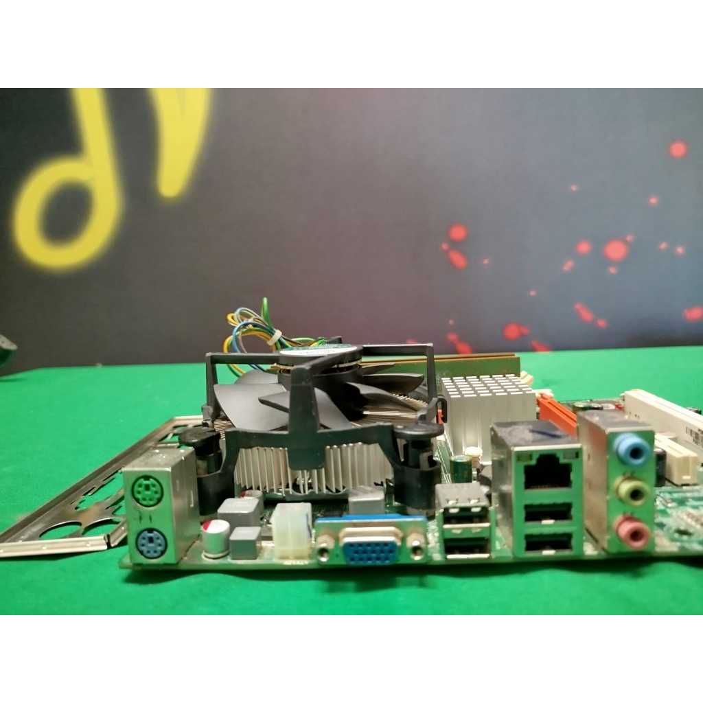 Kit Placa Mãe 775 POS ECI41BS Ddr3 Com 4gb Cooler Espelho e Core 2 Duo E7200 Desktop