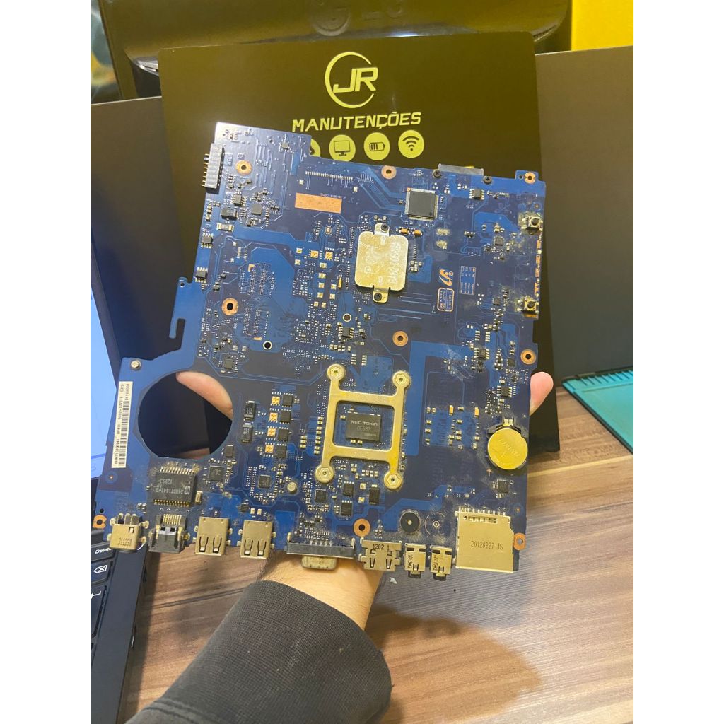 PLACA MÃE DE NOTEBOOK SAMSUNG RV411 SUCATA