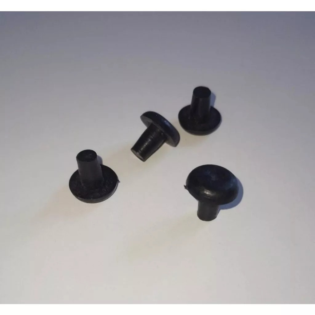 Pezinho para Puff Poltrona Kit com 4 pés Anti riscos Proteção Piso em Oferta na Shopee