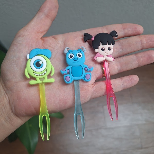 Monstros - garfinho espeto palito para lancheira/ garfinho pra frutas/petiscos infantil