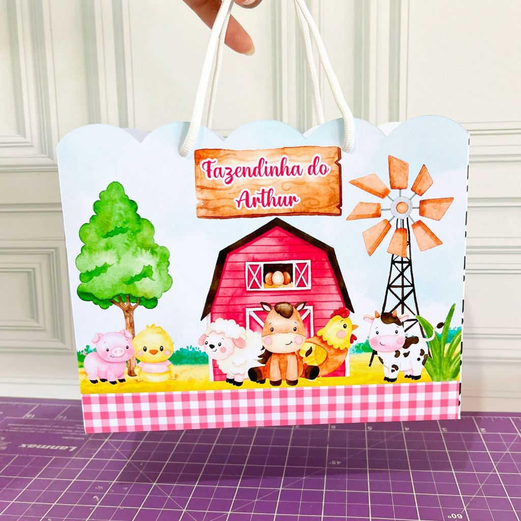Sacolinha Fazendinha Vermelha PEGUE E MONTE Personalizada Nome e Idade Lembrancinha Festa Infantil