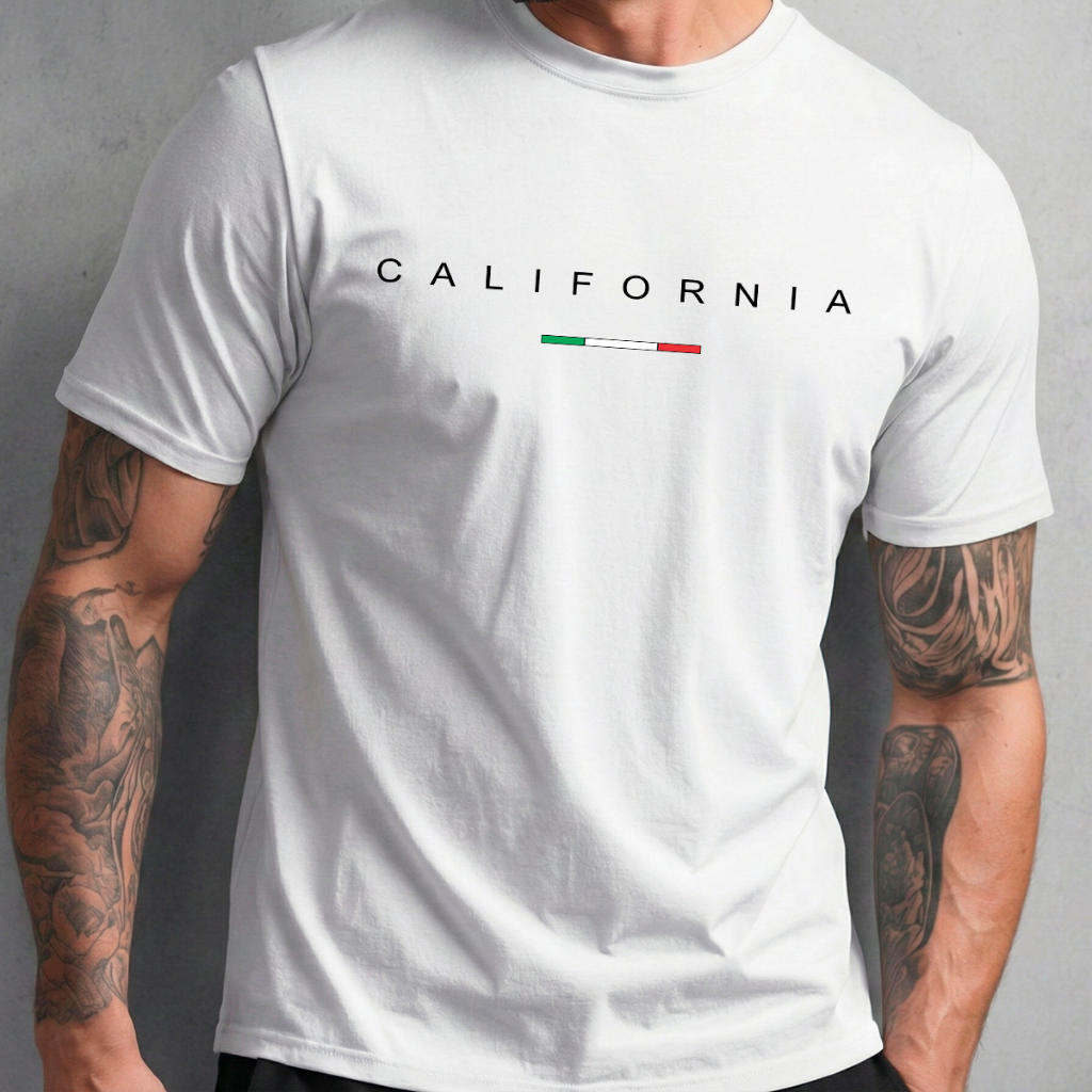 Camiseta Basica Masculina Branca Algodão Gola Redonda Manga Curta Estampa Faixa California Estilo Urbano Confortável
