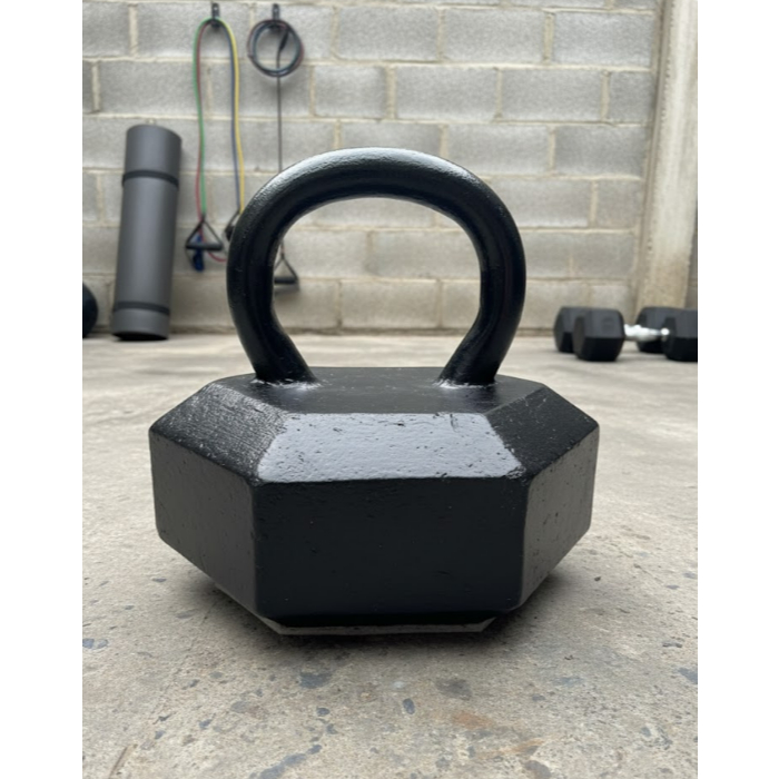 Kettlebell de 4kg até 12kg - De concreto - Peso artesanal - Proteção no fundo - Treino em casa em Oferta na Shopee