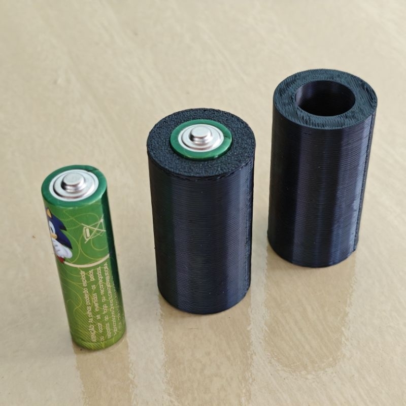 Adaptador Pilha AA para C (Média) - Economize Dinheiro!