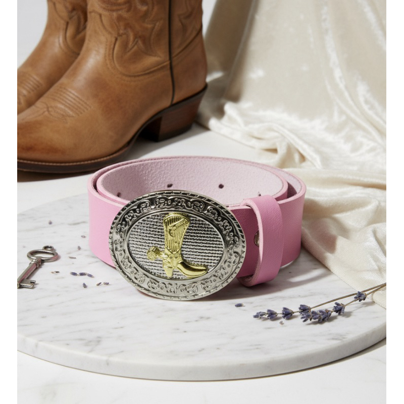 Cinto Feminino Country Moda Boiadeira Inspiração Ana Castela Fivela em Metal Couro Sintético