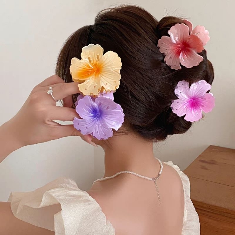 Kit Piranha de Flor Feminina – 3 Unidades (1 Grande + 2 Pequenas) | Presilha de Cabelo Delicada em Oferta na Shopee