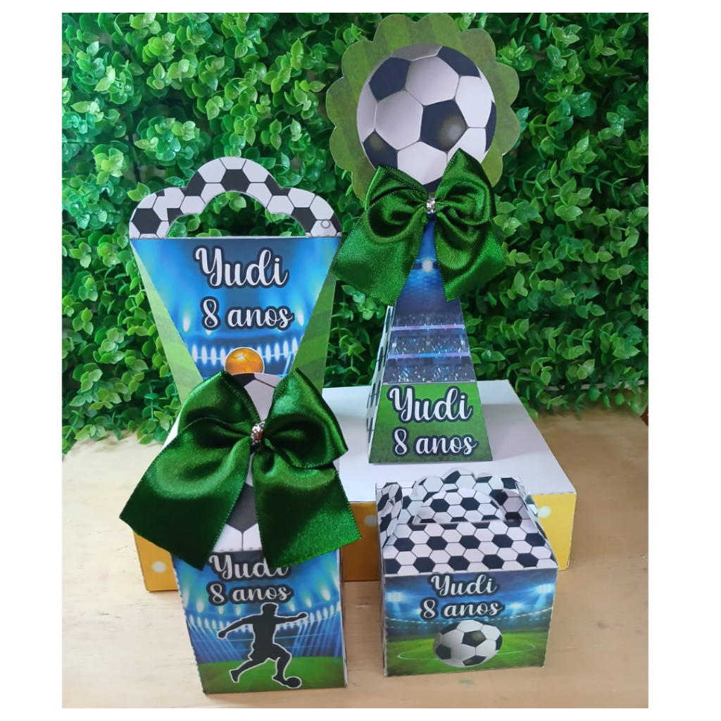 Caixinha personalizada festa infantil tema FUTEBOL- mimos- lembrancinhas-decoração.