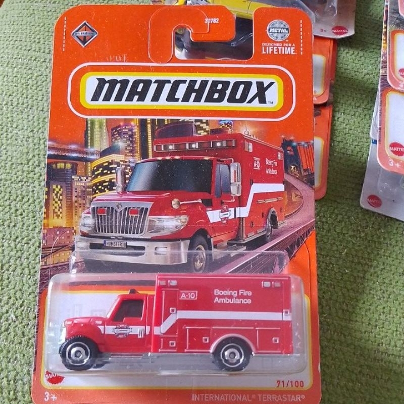 (m001) Miniatura Carrinho Matchbox internacional terrastar carro de bombeiro 71/100