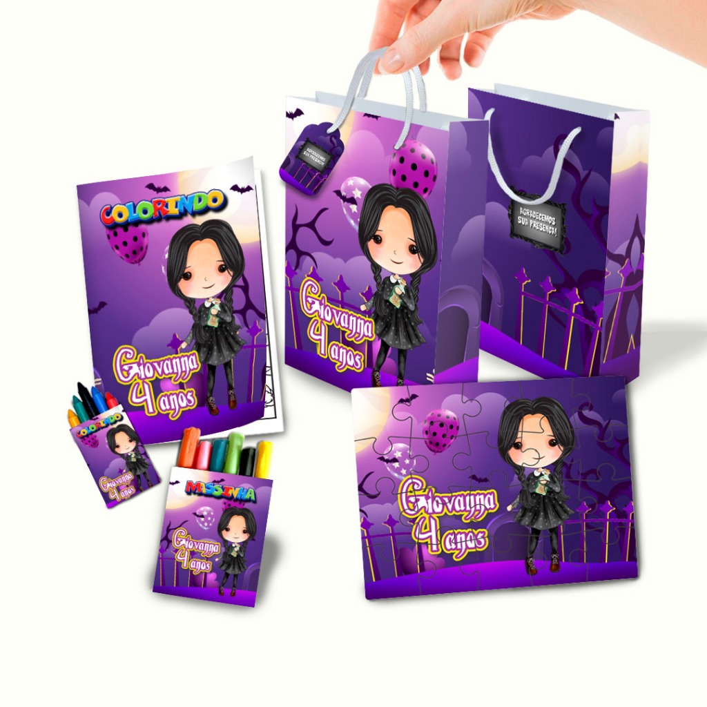 Lembrancinha de Aniversário Personalizado Sacolinha, Quebra Cabeça, Livrinho, Massinha Wandinha