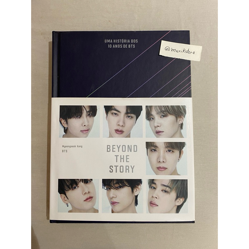 Livro BTS Beyond The Story Uma história dos 10 anos de BTS Usado